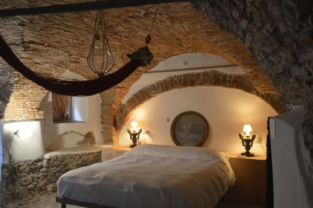 B&B Giardinidivale A 2 Chilometri Da Finale Ligure Borgio Verezzi Guest house