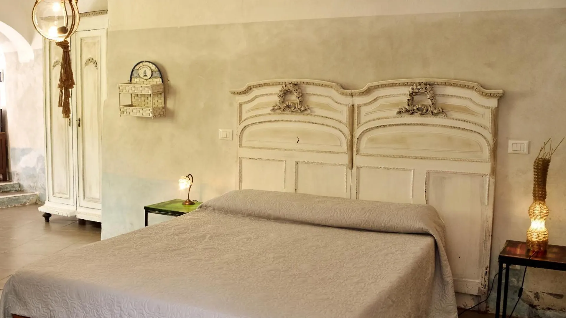 B&B Giardinidivale A 2 Chilometri Da Finale Ligure Borgio Verezzi Maison d'hôtes
